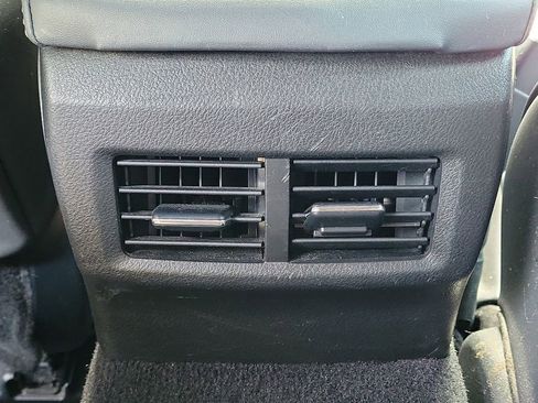 Used 2016 Lexus IS 200t RWD image 12
