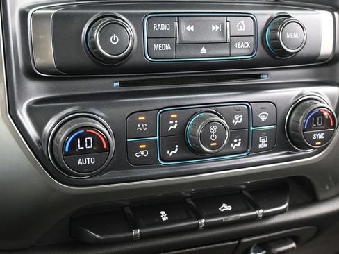 Used 2018 Chevrolet Silverado 1500 LT w/ All Star Edition RWD image 21