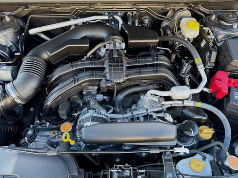 Certified 2025 Subaru Crosstrek 2.5i Limited w/ Crosstrek Mirror Package image 42