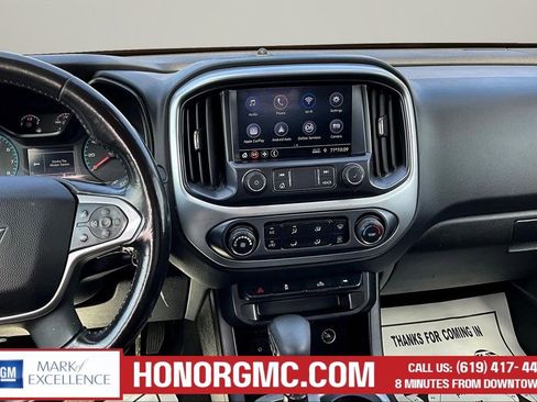 Used 2022 Chevrolet Colorado LT w/ LT Convenience Package AWD/4WD image 10