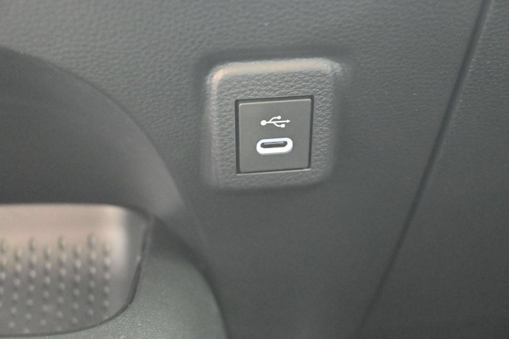 Used 2024 Toyota Corolla LE w/ LE Convenience Package FWD image 21