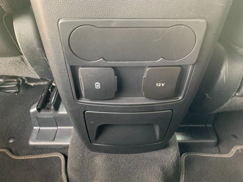 Used 2022 Ford Explorer ST AWD/4WD image 35