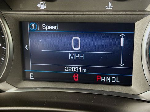 Used 2024 Chevrolet Equinox RS image 2