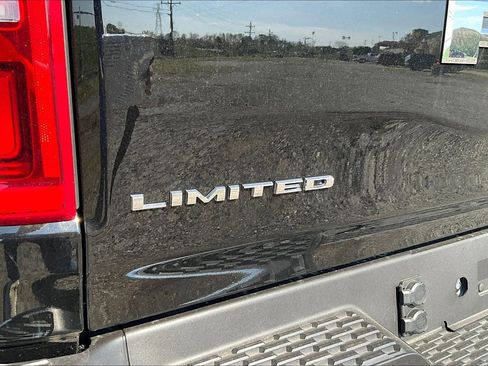 New 2026 RAM 1500 Limited AWD/4WD image 14