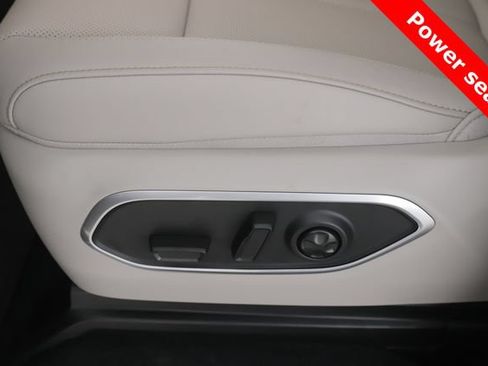 New 2026 Jeep Grand Wagoneer Limited AWD/4WD image 20