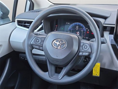 Certified 2026 Toyota Corolla LE image 18