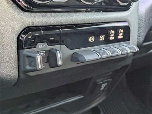 New 2026 RAM 2500 Tradesman w/ Chrome Appearance Group image 20