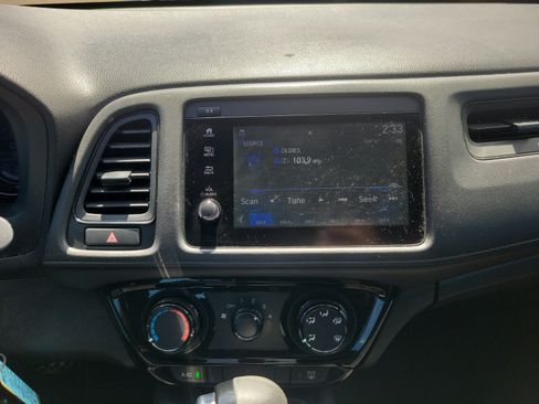 Certified 2019 Honda HR-V Sport image 13