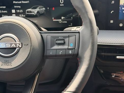 New 2026 Nissan Kicks SR w/ SR Premium Package AWD/4WD image 23