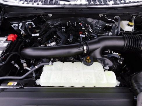 New 2026 Ford Expedition Active image 50