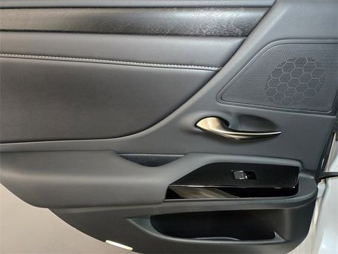 Certified 2023 Lexus ES 350 w/ Premium Package image 20