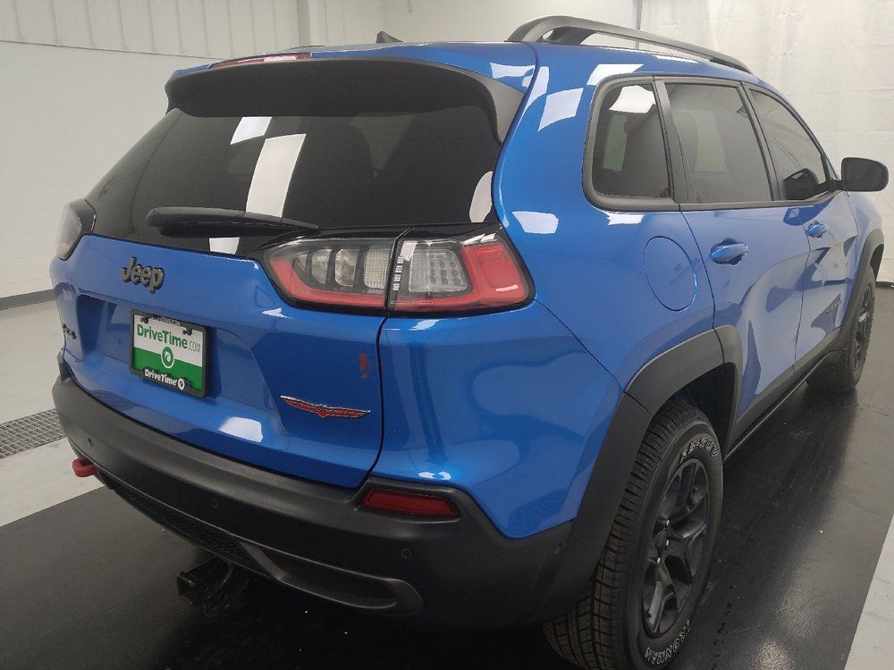 Used 2019 Jeep Cherokee Trailhawk AWD/4WD image 9
