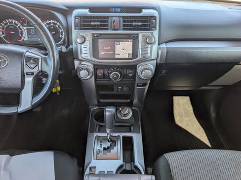 Used 2016 Toyota 4Runner SR5 image 7