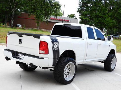 Used 2016 RAM 1500 Express AWD/4WD image 32