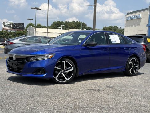 Used 2022 Honda Accord Sport image 1