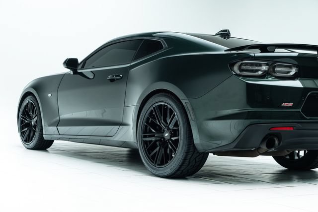 Used 2020 Chevrolet Camaro SS RWD image 19
