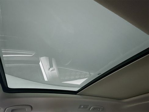 Used 2019 Volkswagen Atlas SEL R-Line image 21