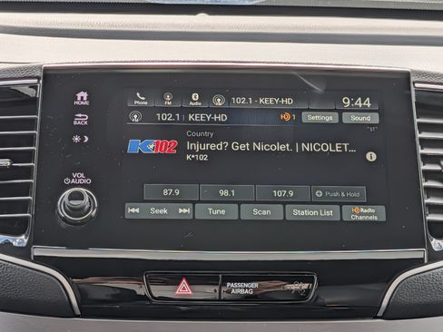 Used 2023 Honda Passport EX-L image 31