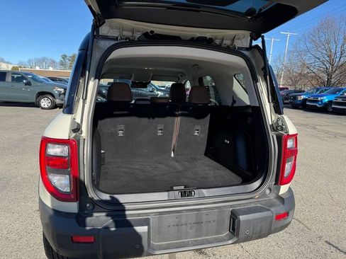 Used 2025 Ford Bronco Sport Outer Banks w/ Outer Banks Tech Package+ image 11