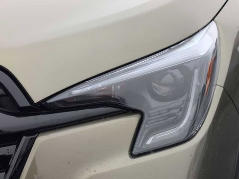 Used 2026 Subaru Ascent Premium image 11