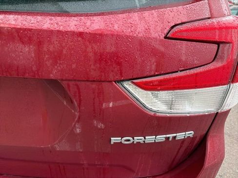 Used 2023 Subaru Forester Limited image 11