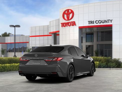 New 2026 Toyota Camry SE AWD/4WD image 9