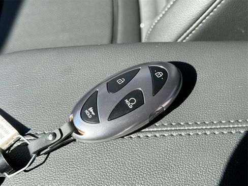 Used 2025 Hyundai Santa Cruz SEL image 23