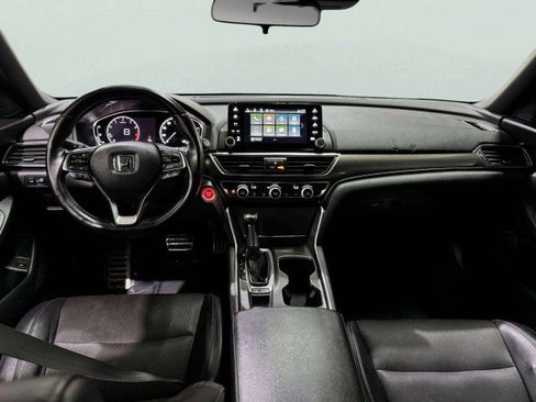 Used 2018 Honda Accord Sport image 28