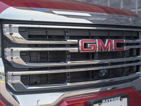 Used 2020 GMC Acadia SLT w/ Premium Package FWD image 14