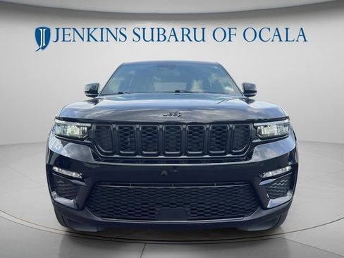 Used 2024 Jeep Grand Cherokee Limited w/ Black Appearance Package RWD image 8