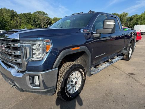 Used 2020 GMC Sierra 2500 SLE w/ SLE Convenience Package AWD/4WD image 9