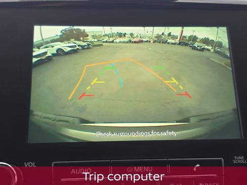 Used 2023 Nissan Frontier SV image 20