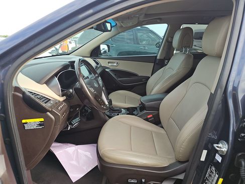 Used 2017 Hyundai Santa Fe Sport w/ 2.0T Ultimate Tech Package 05 FWD image 8