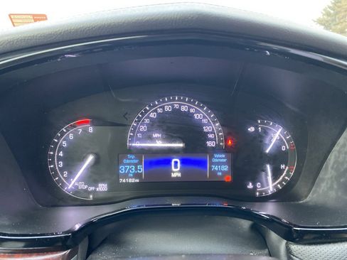 Used 2019 Cadillac XT5 Luxury image 8