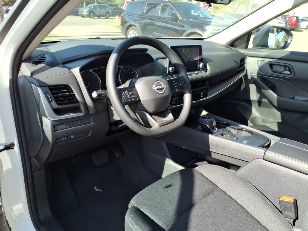 New 2026 Nissan Rogue S FWD image 8