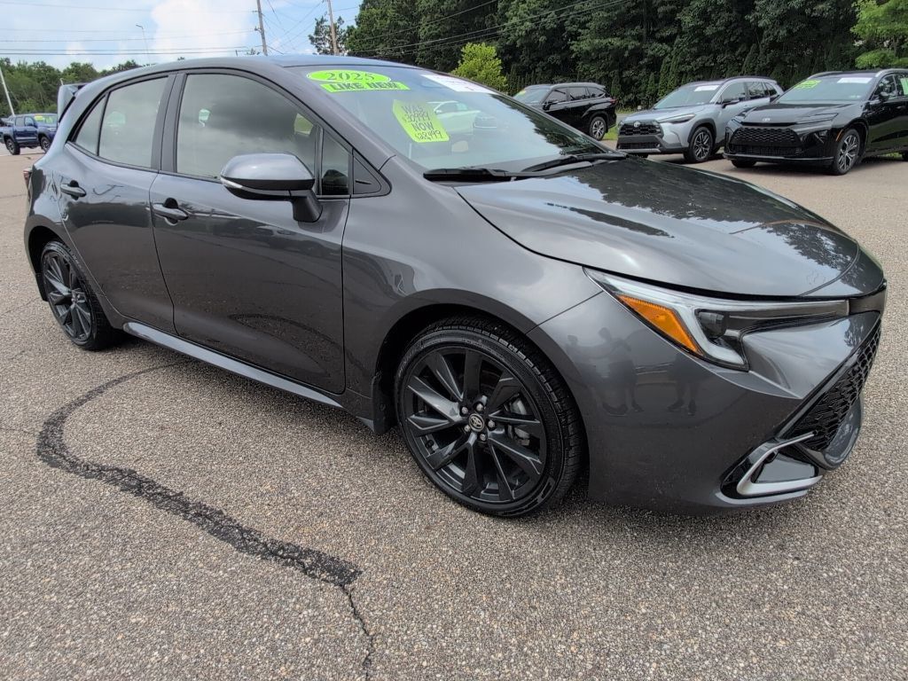 Certified 2025 Toyota Corolla XSE FWD image 9