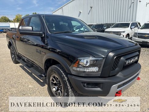 Used 2017 RAM 1500 Rebel w/ Luxury Group image 8