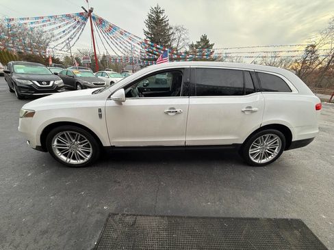 Used 2013 Lincoln MKT EcoBoost AWD 4dr Crossover image 6