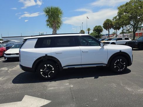 New 2027 Kia Telluride EX FWD image 9