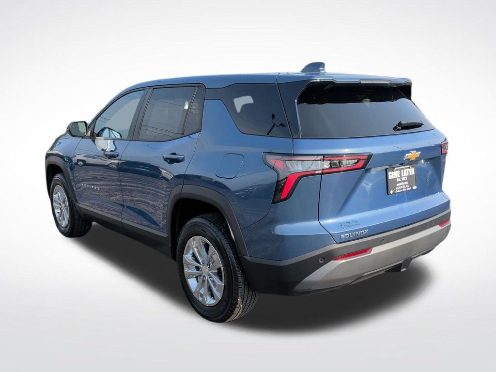 Used 2026 Chevrolet Equinox LT w/ LPO, Floor Liner Package FWD image 5