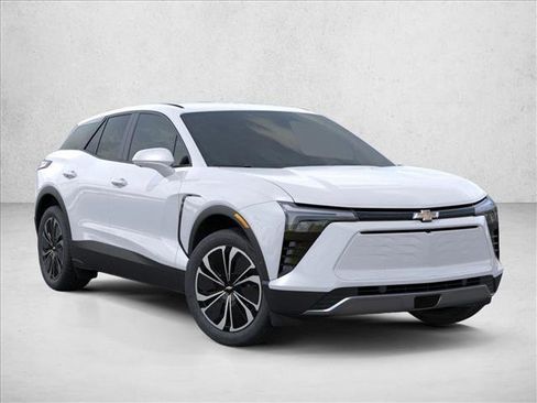 New 2026 Chevrolet Blazer EV LT image 7