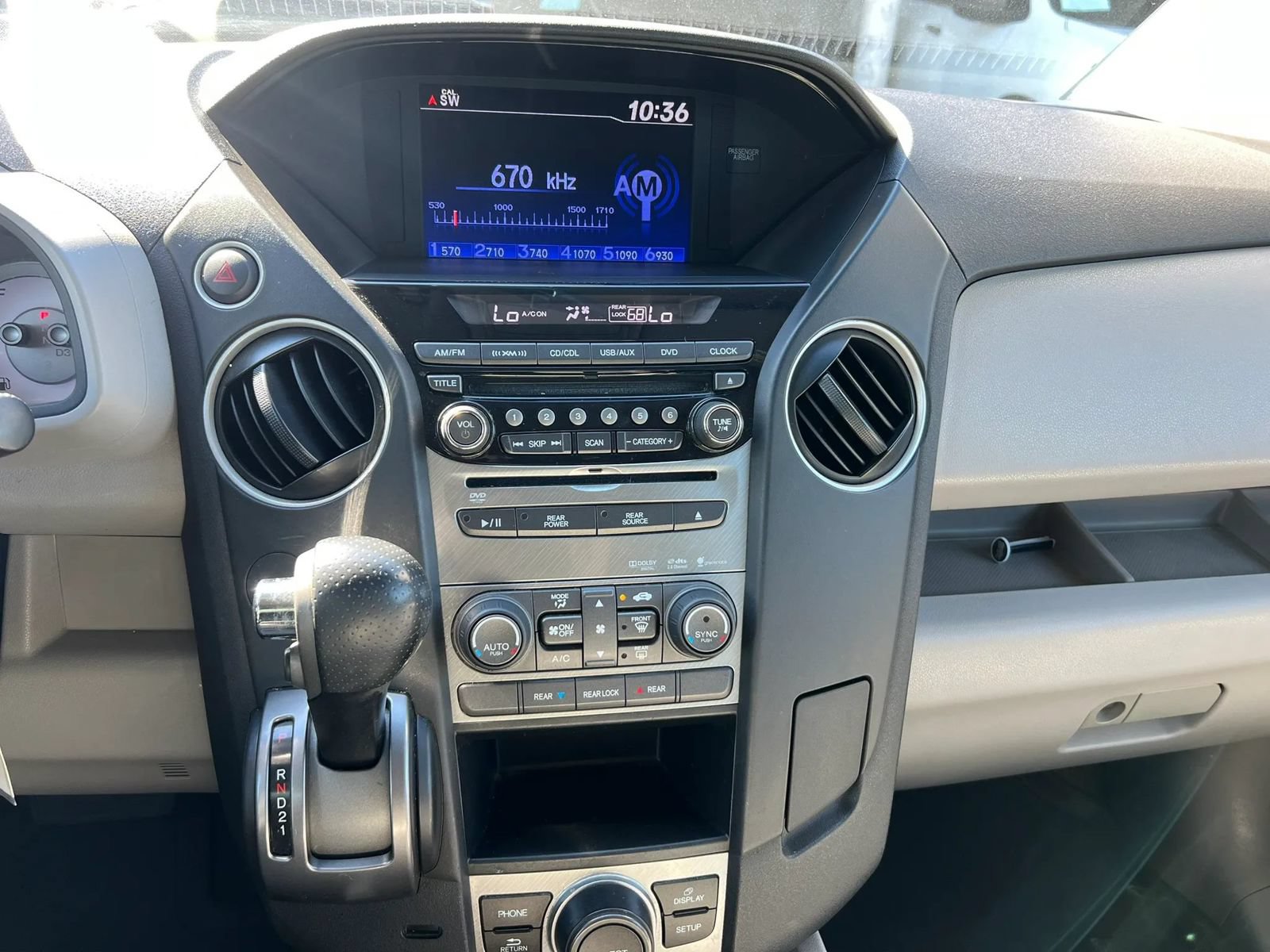 Used 2015 Honda Pilot SE image 21
