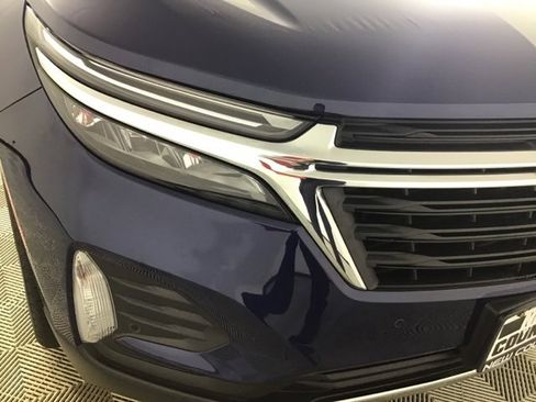 Used 2022 Chevrolet Equinox LT image 24