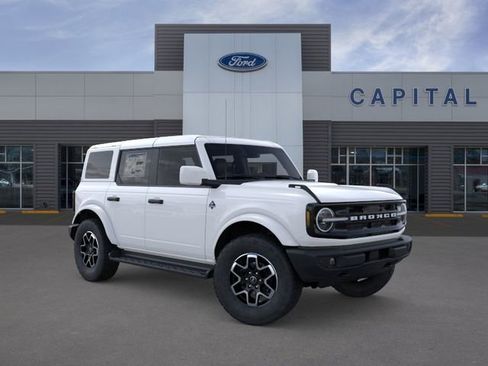 New 2026 Ford Bronco Outer Banks AWD/4WD image 7