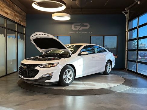 Used 2024 Chevrolet Malibu LS FWD image 24