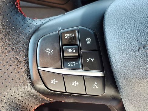 Used 2024 Ford Escape ST-Line w/ Tech Pack #1 AWD/4WD image 22