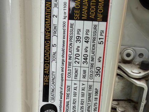 Used 2008 Porsche Cayenne Turbo image 57