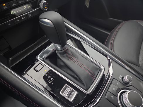 New 2025 MAZDA CX-5 Carbon Edition image 23