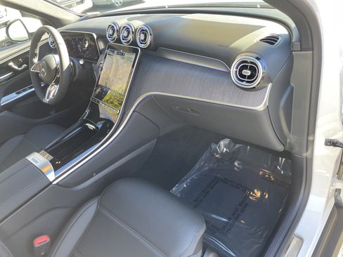 New 2026 Mercedes-Benz GLC 300 image 42