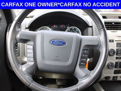 Used 2010 Ford Escape XLT image 27